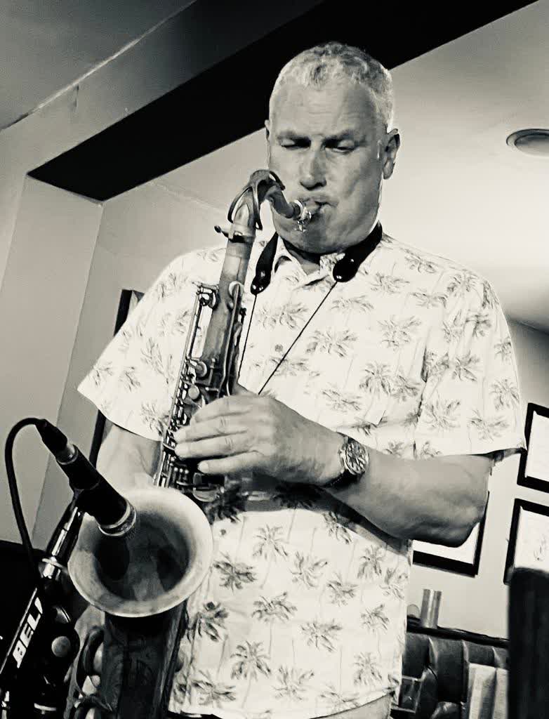 Phil, May 23 jam at QH