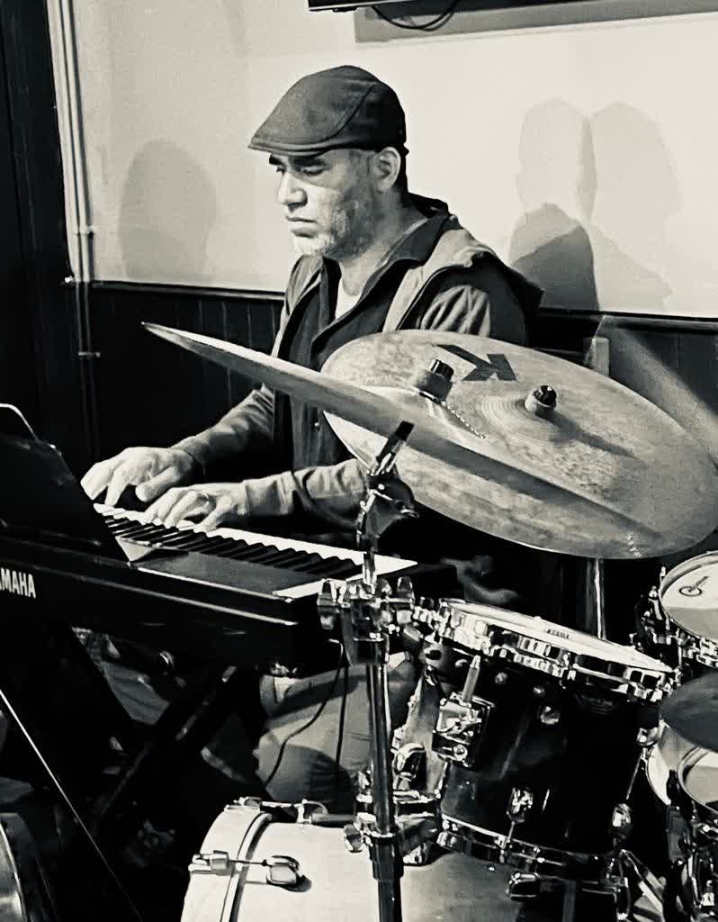 Tim, May 23 jam at QH